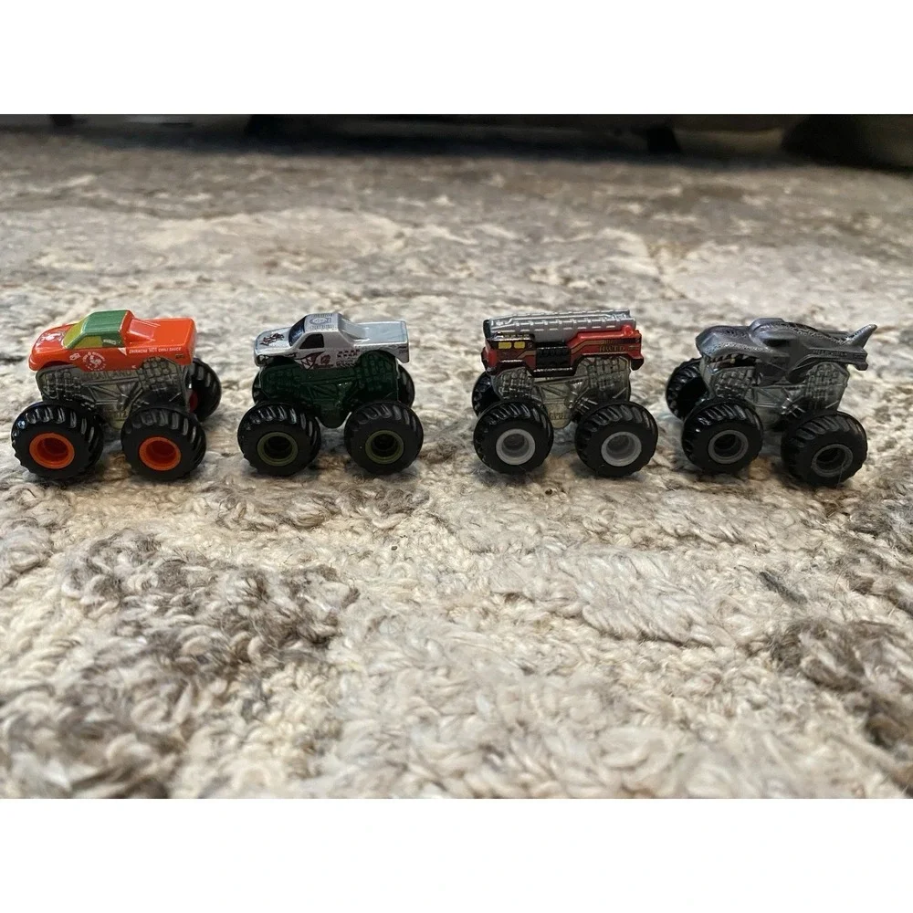 Hot Wheels Monster Trucks Mighty Minis Key Launchers Mini Launcher Truck Lot 8
